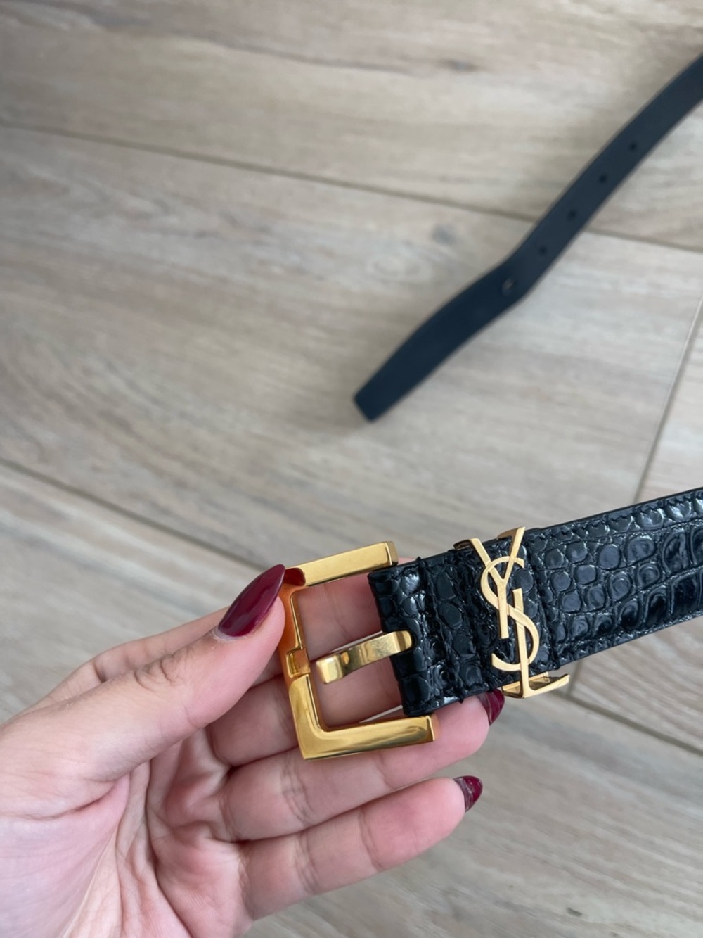Saint Laurent Black Cassandre embellished croc-effect Leather Logo Buckle Belt - Picture 3 of 8